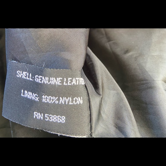 !TREND ALERT!🖤Blk LEATHER SEASON MUST HAVE pleated mini skirt sz 8 Women’s - Picture 9 of 13